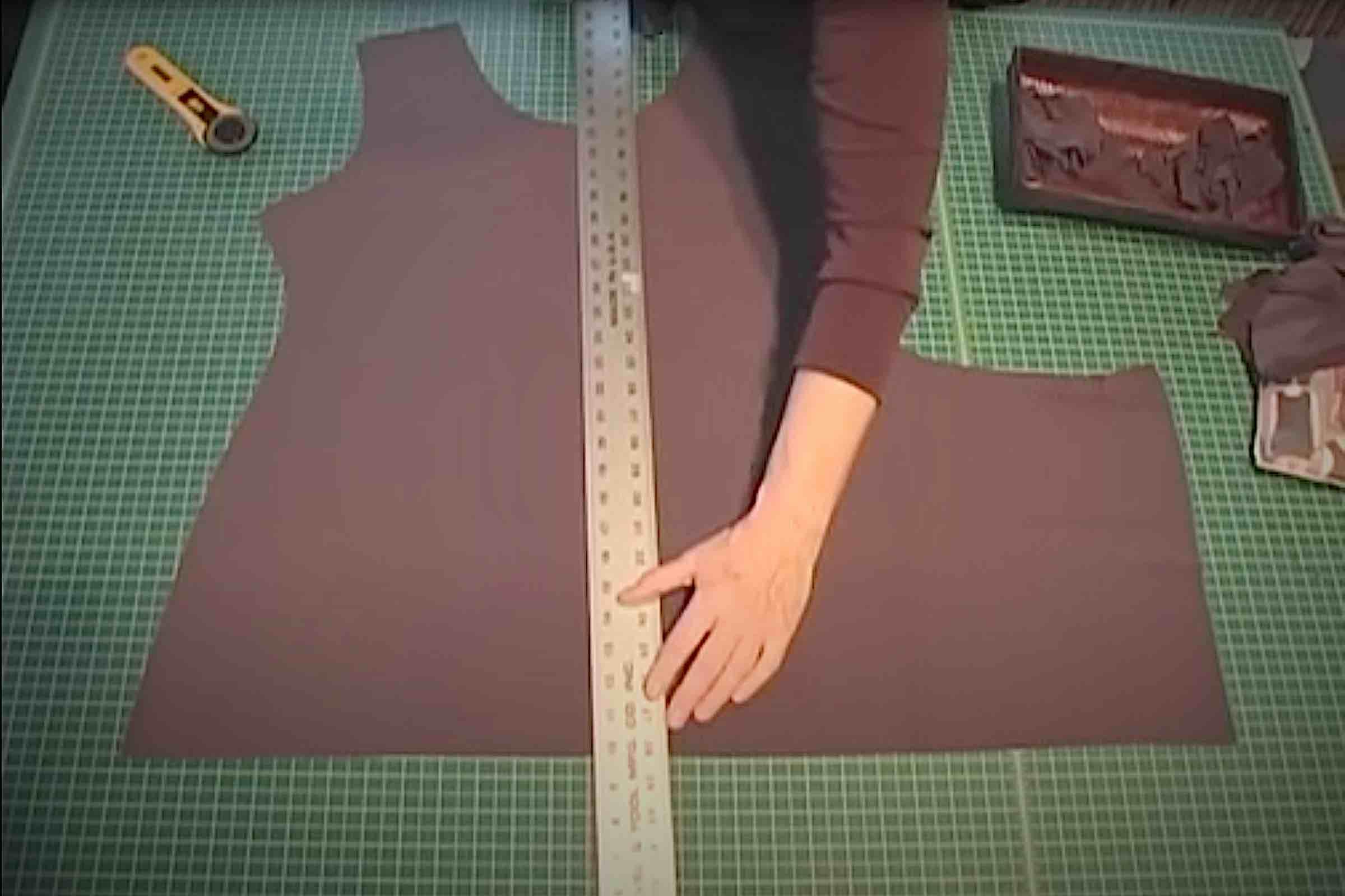 Paris Strip T-Shirt — Vogue 8582 - Marcy Tilton Fabrics