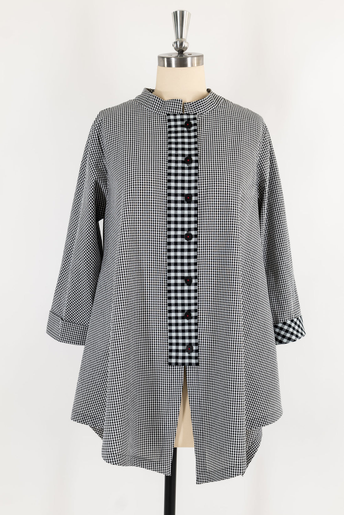 Black and white gingham tunic with button front, perfect for sewing apparel or quilting projects