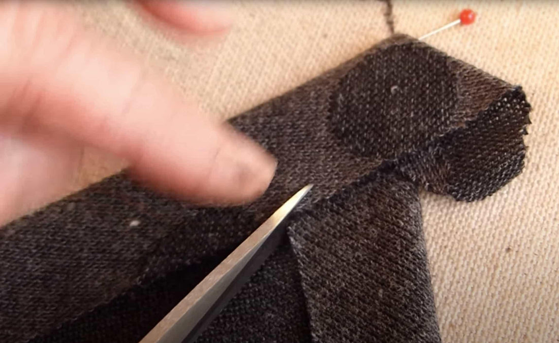 How to Create a Mitered Corner with Gwen Spencer - Marcy Tilton Fabrics