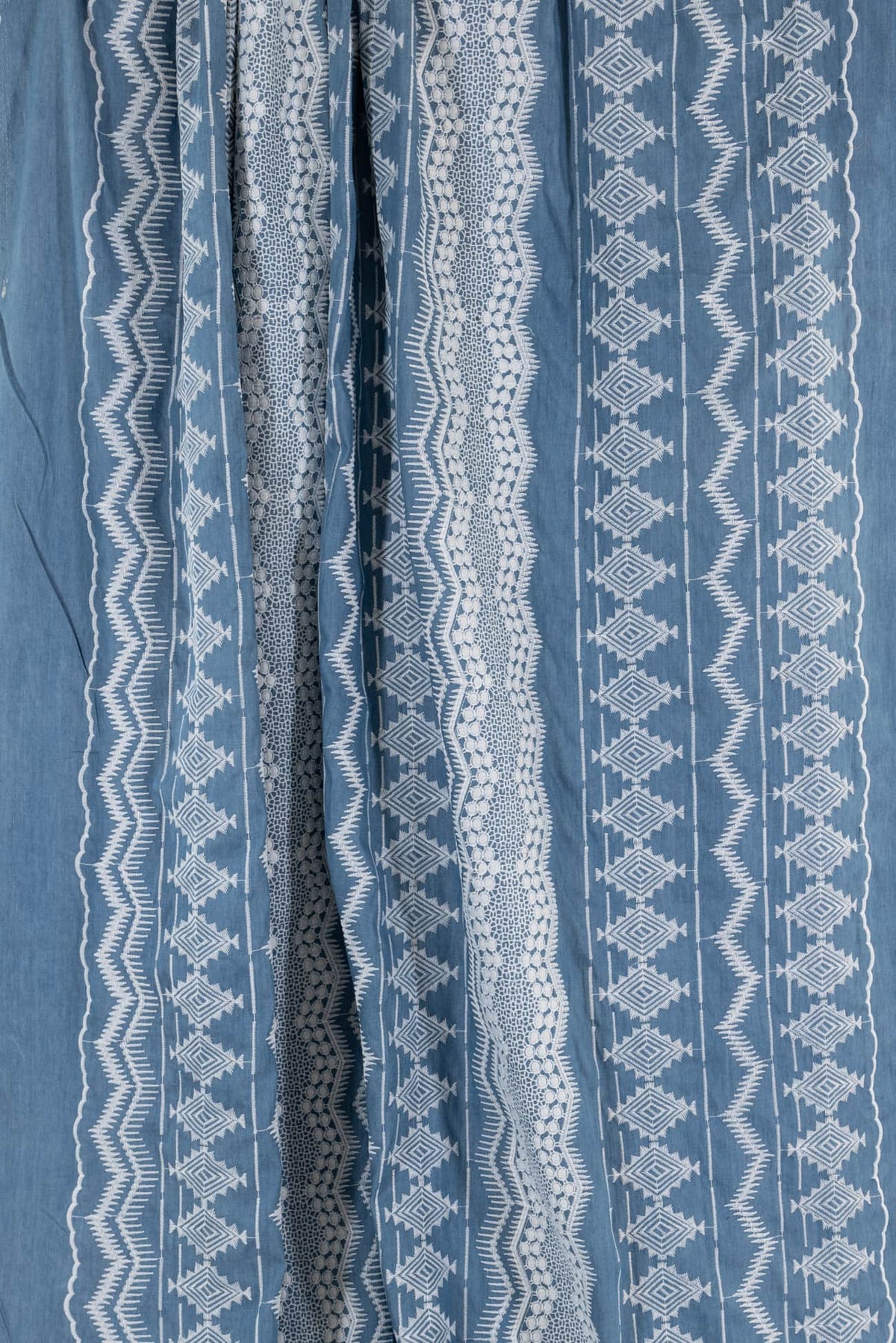 Broderie Chambray Embroidered Cotton Woven