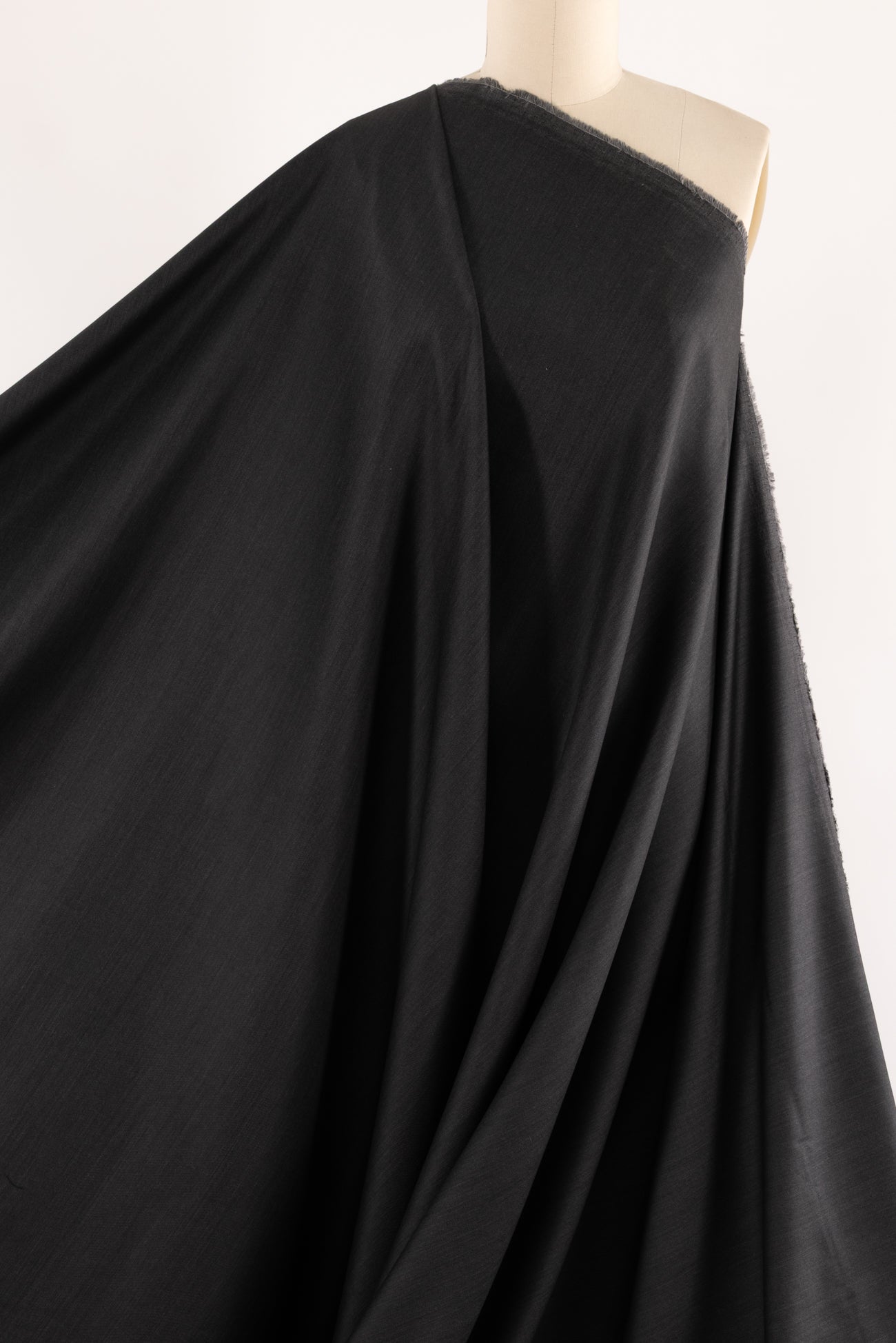 Chic Gray Silk Broadcloth Woven