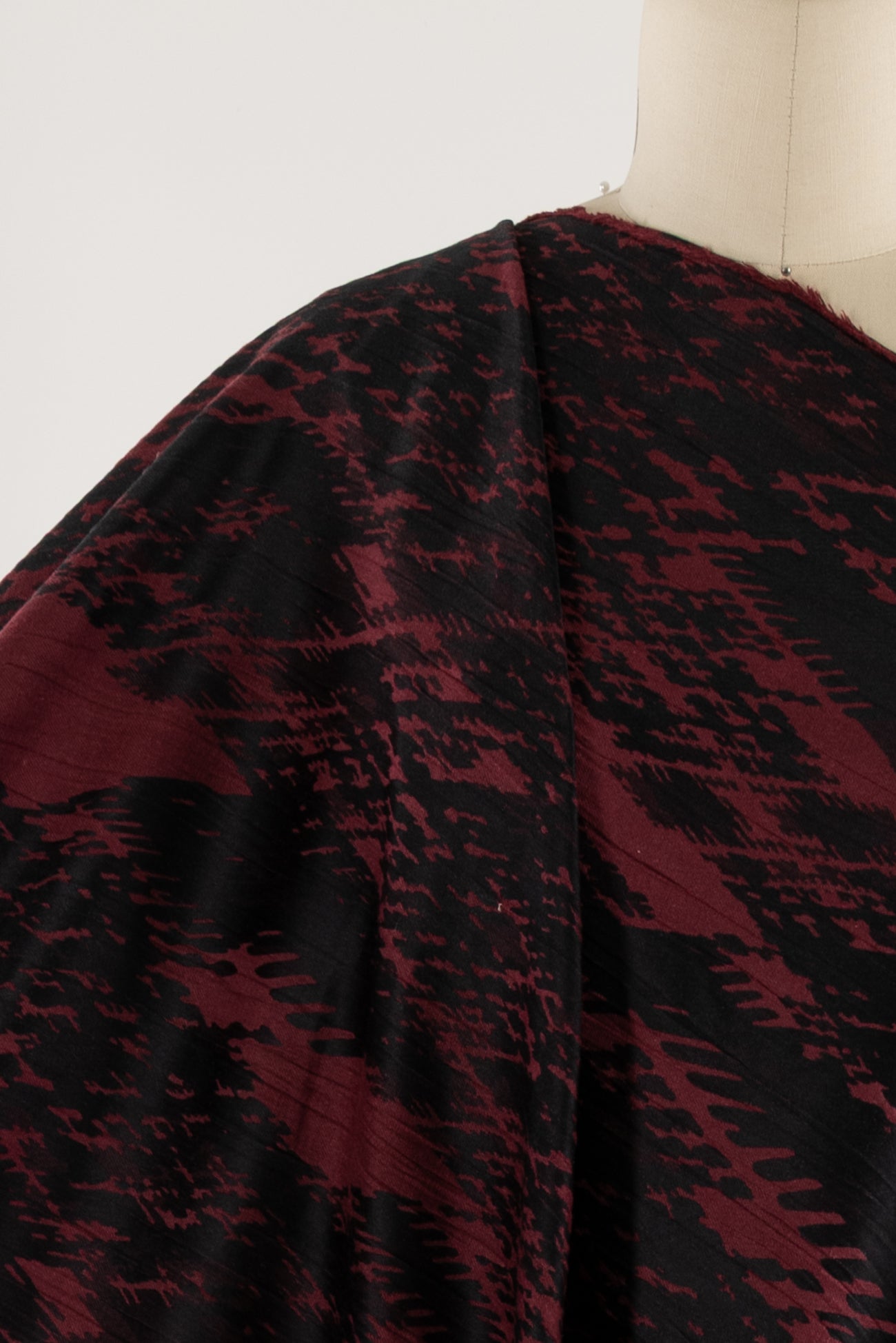 Garnet Argyle Jacquard Woven