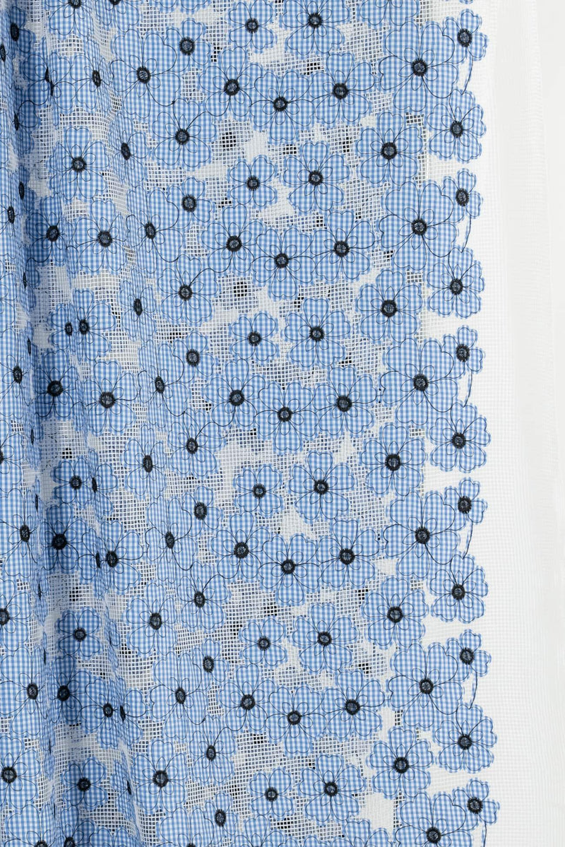Lazy Daisy Embroidered Woven - Marcy Tilton Fabrics