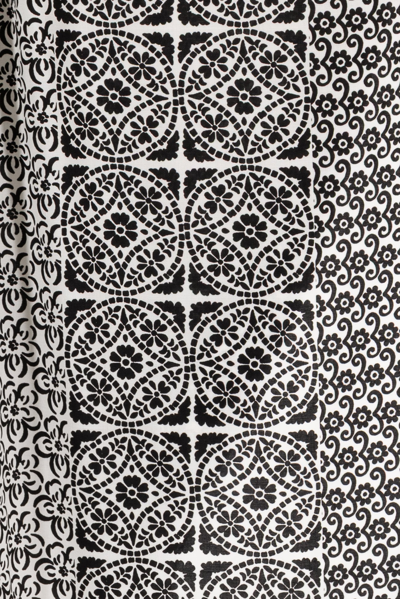 Scroll Border Paisley Italian Viscose Woven