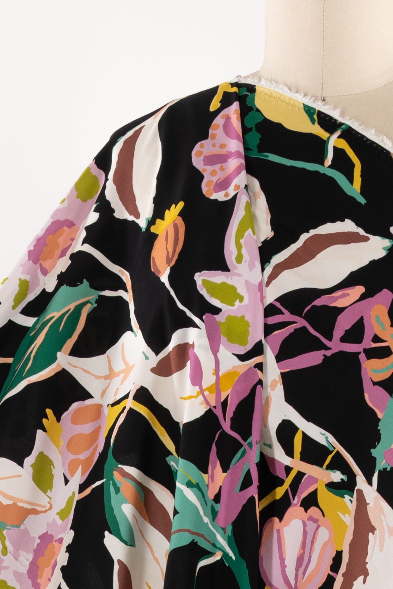Shirley Poppies Rayon Woven