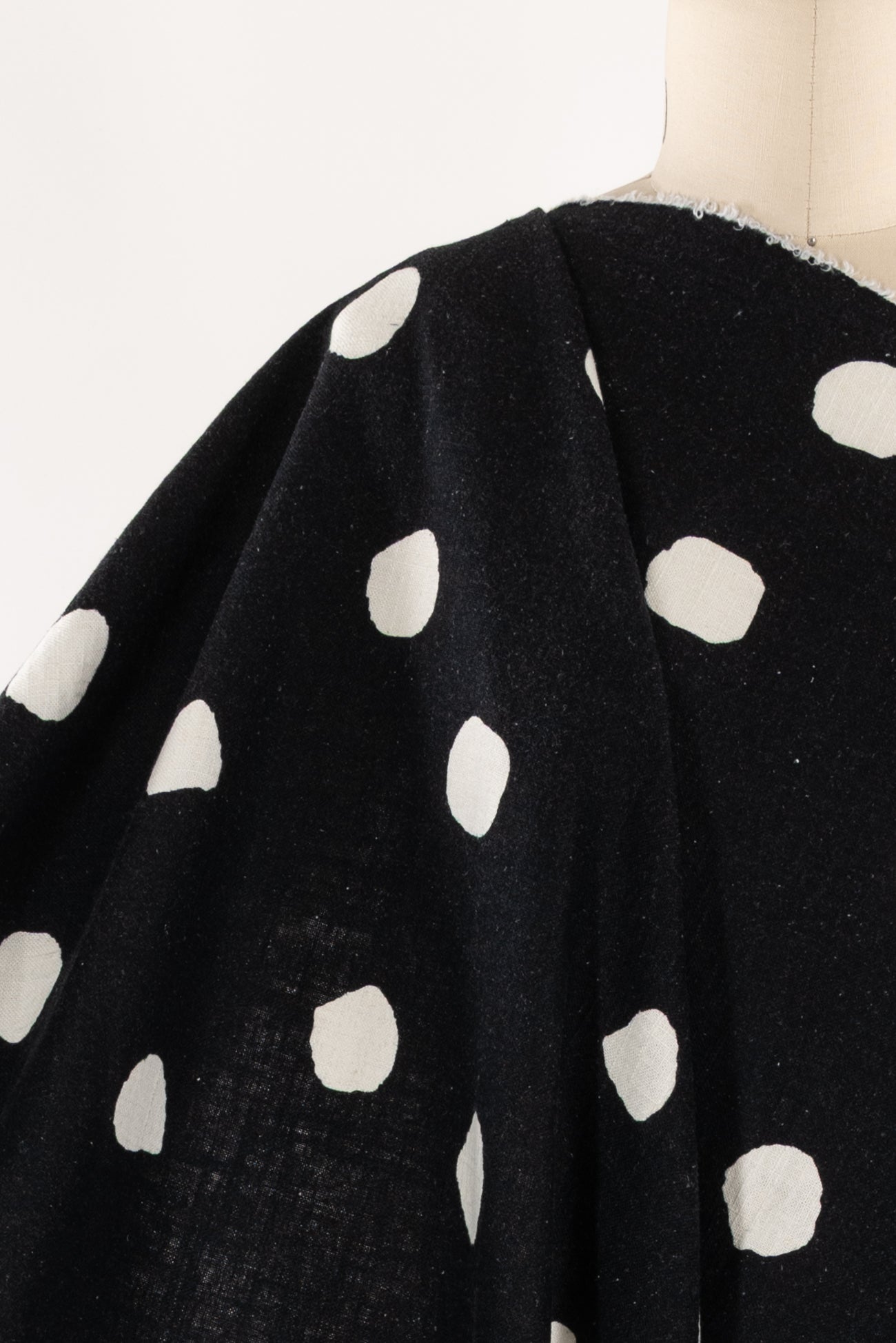 Soft Spots Linen Woven