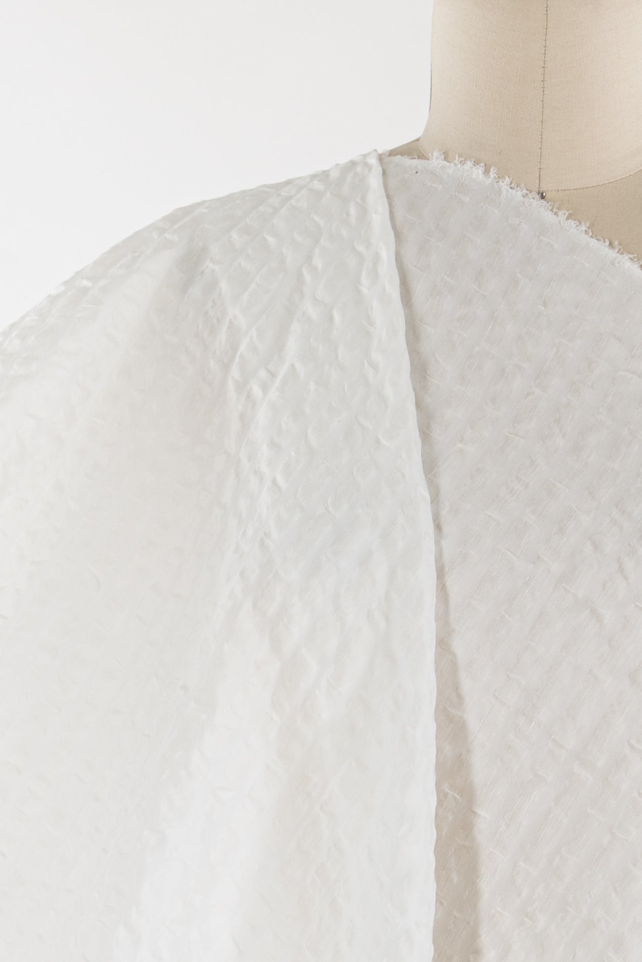 White Lightening Linen Blend Seersucker Woven