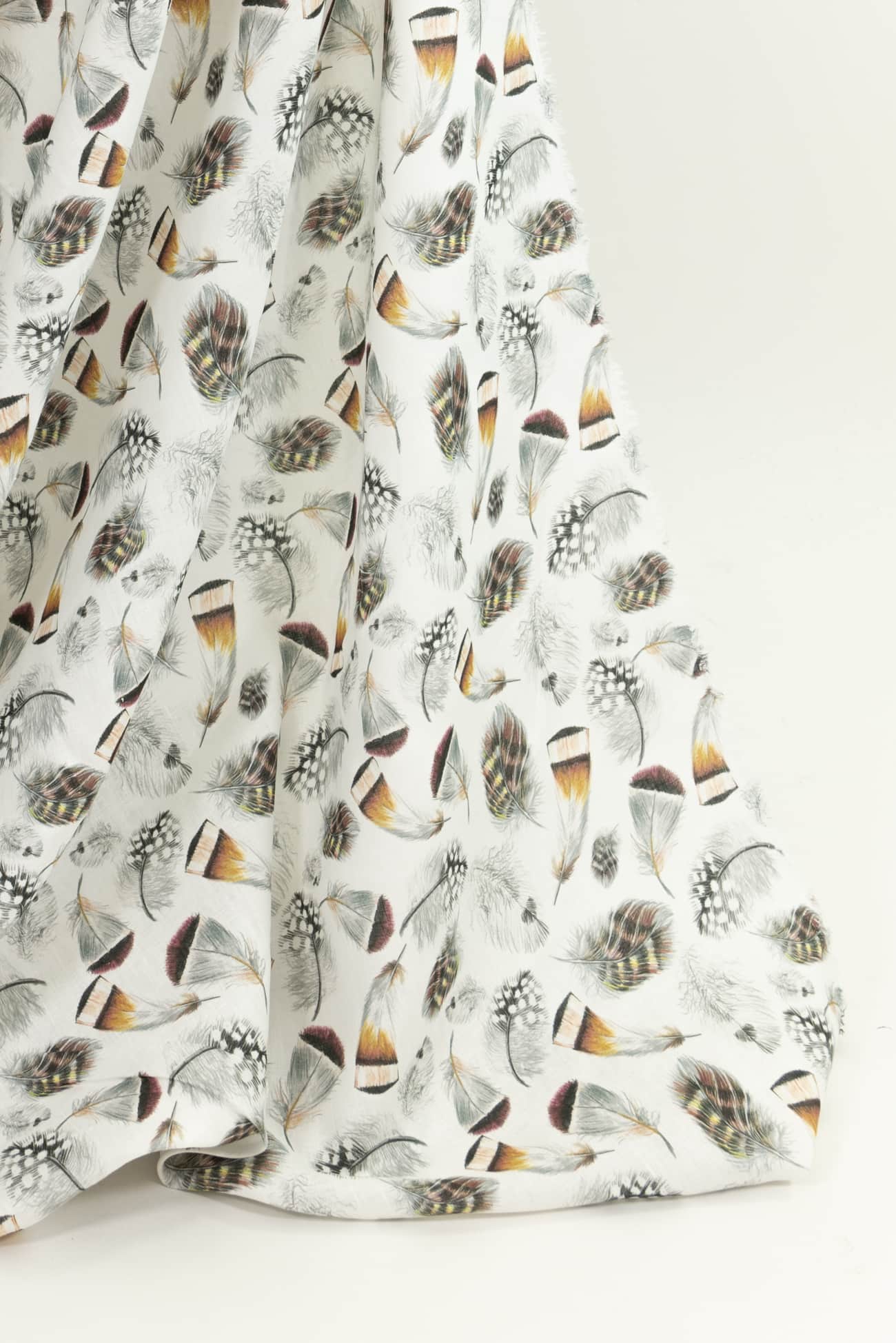 Fine Feathers Euro Linen Woven - Marcy Tilton Fabrics