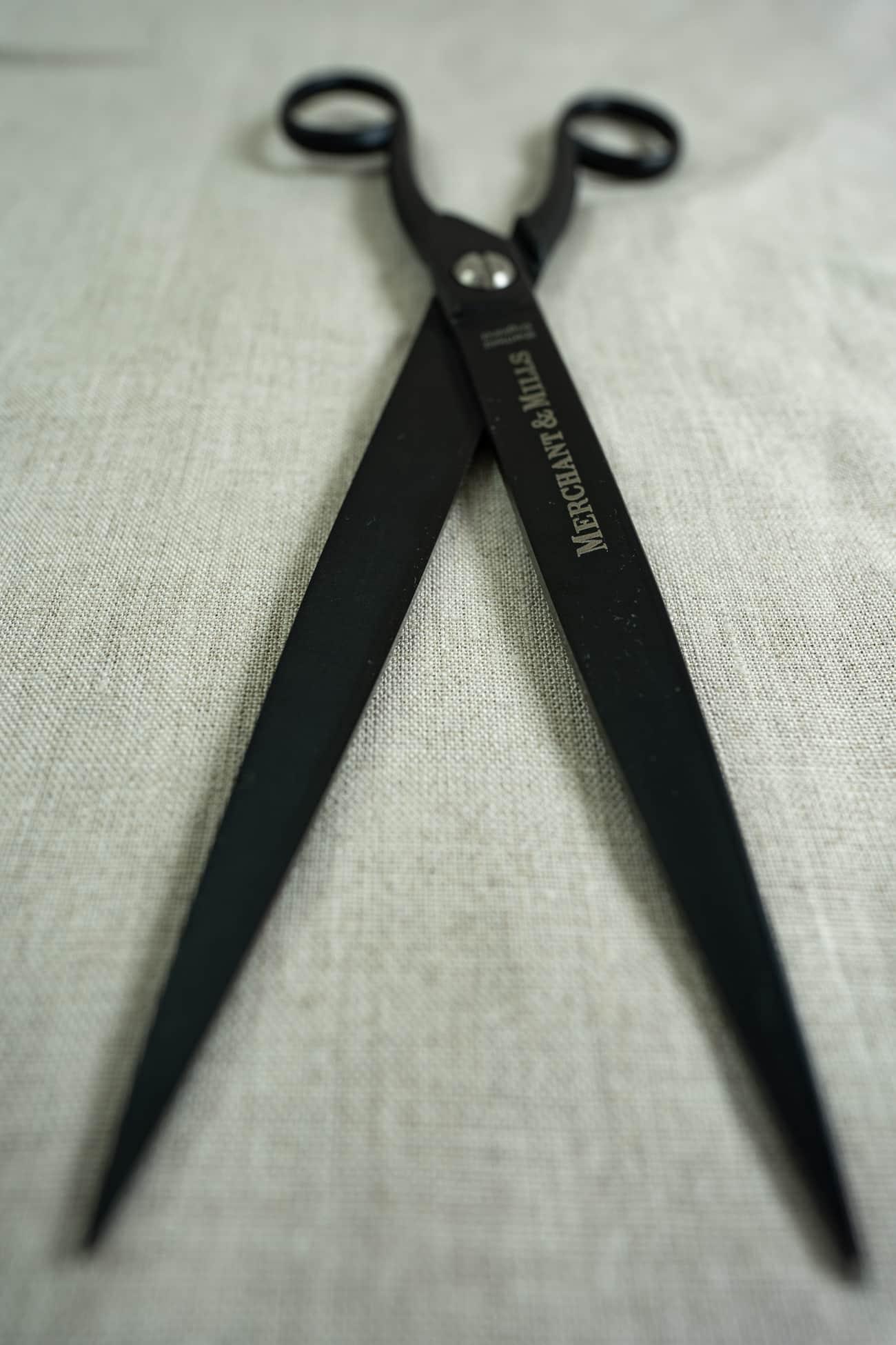 Matte Black Studio 9" Scissors - Marcy Tilton Fabrics