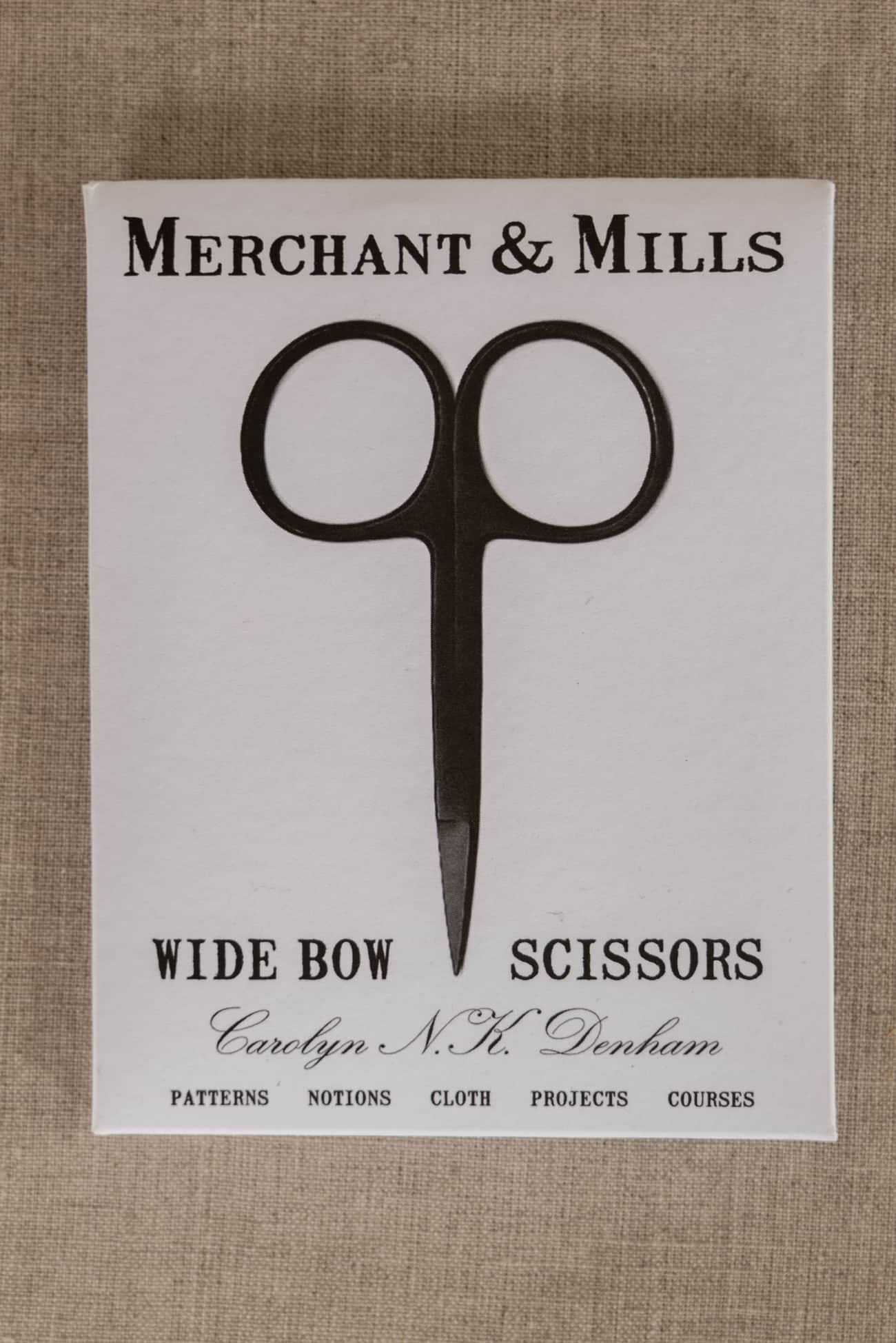 Wide Bow Bow Scissors - Marcy Tilton Fabrics